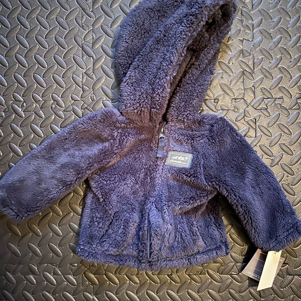 Infant Eddie Bauer Sherpa 6-9 months NWT